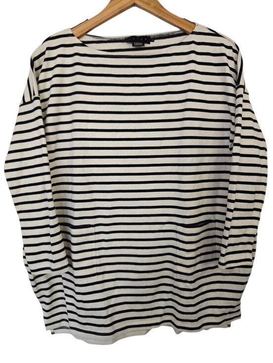 Hatch Tops - ✨ Hatch Black & Ivory Striped Pocket Knit Top | Size O/S ✨